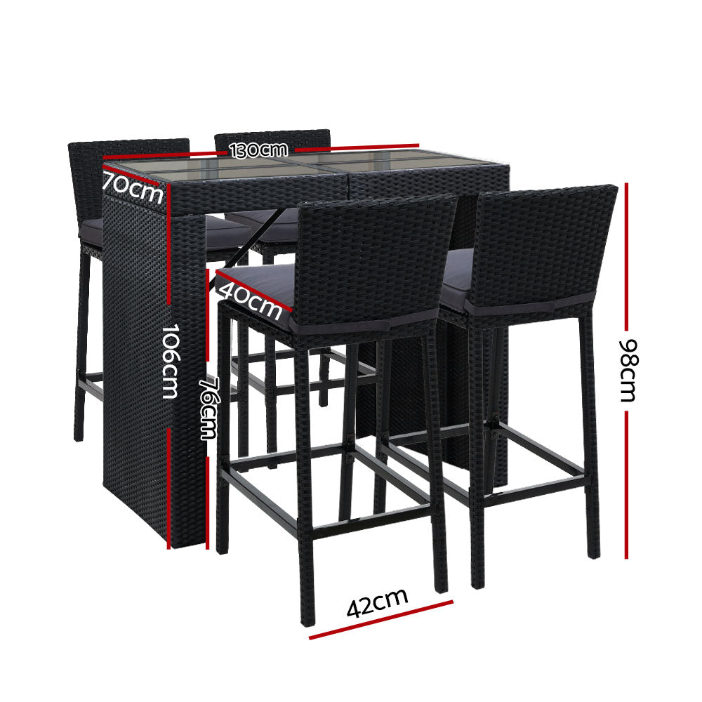 Bar stool with inclined backrest and grey cushion